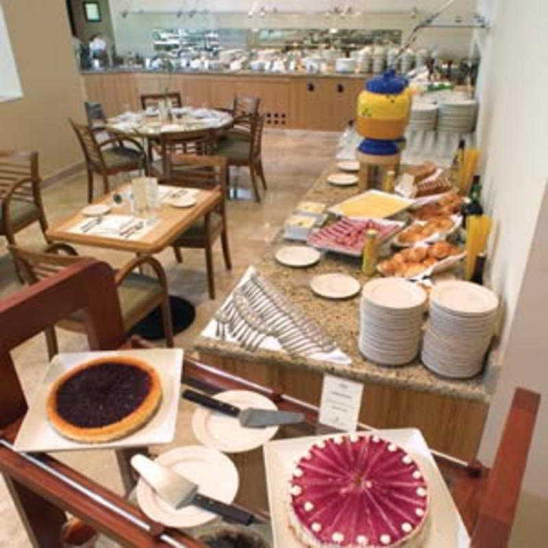 Fiesta Inn Culiacán Restauracja zdjęcie