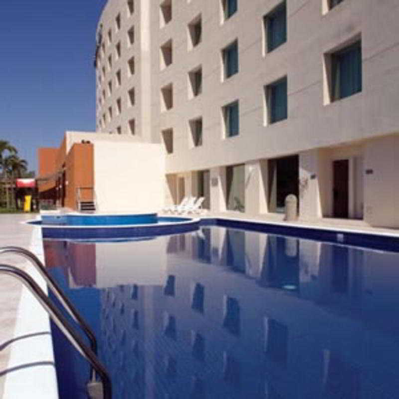 Fiesta Inn Culiacán Zewnętrze zdjęcie