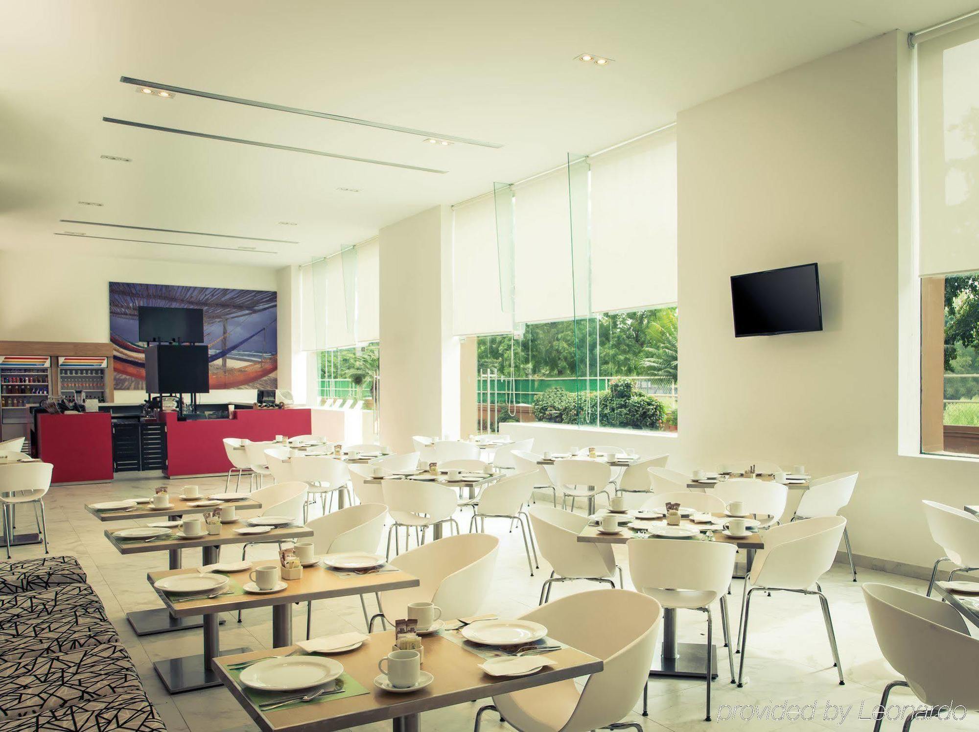 Fiesta Inn Culiacán Zewnętrze zdjęcie