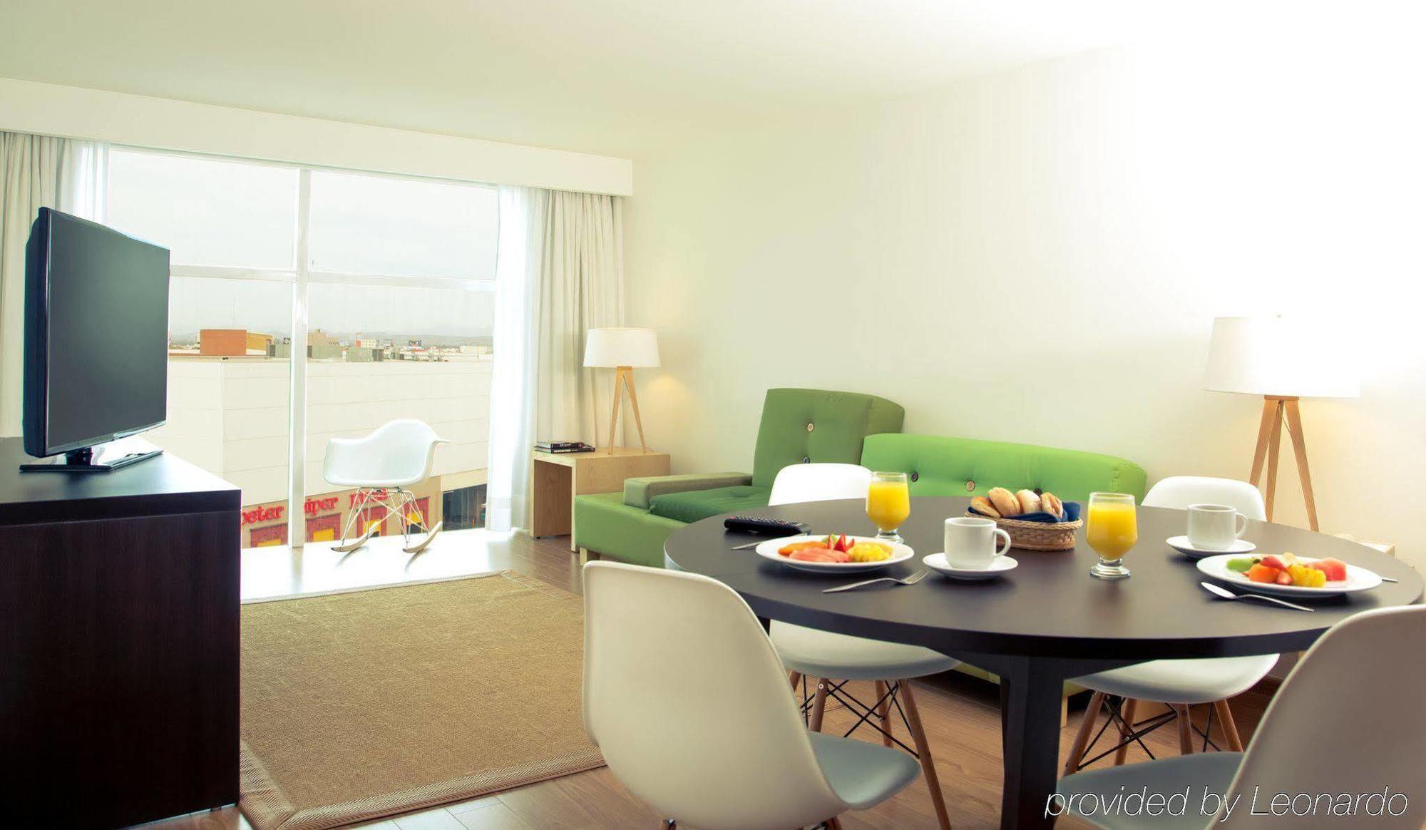 Fiesta Inn Culiacán Zewnętrze zdjęcie