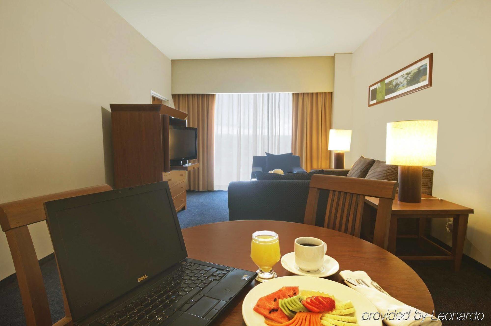 Fiesta Inn Culiacán Zewnętrze zdjęcie